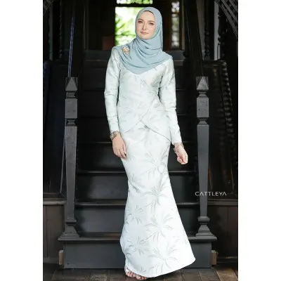 LILIANA POWDER BLUE - (12)