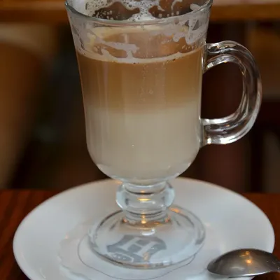 JULIETA KURUNG - LATTE