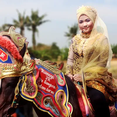 ADINDA KURUNG 5.0 - ANISA