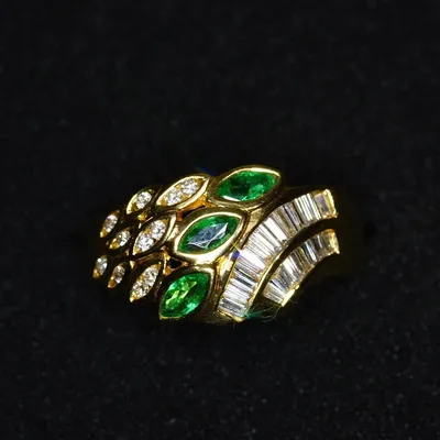 MAHSURI KURUNG KEDAH - EMERALD